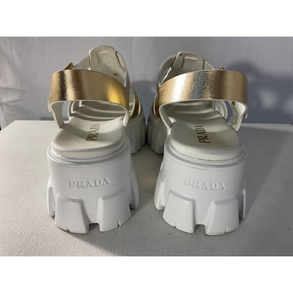 Prada 'Platform' Gold Leather Fisherman Sandals Size 8 - Picture 4 of 5